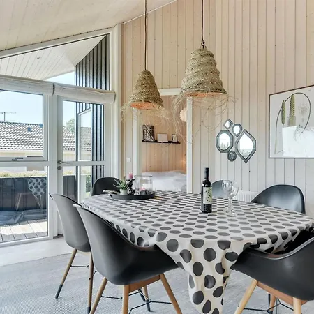 Fridtjof - 100m From The Sea By Interhome Feriehus *